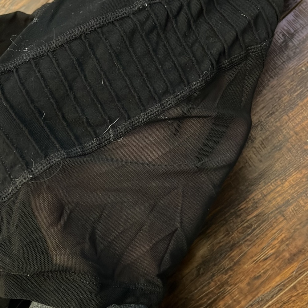 Athleta capris - Picture 4 of 5